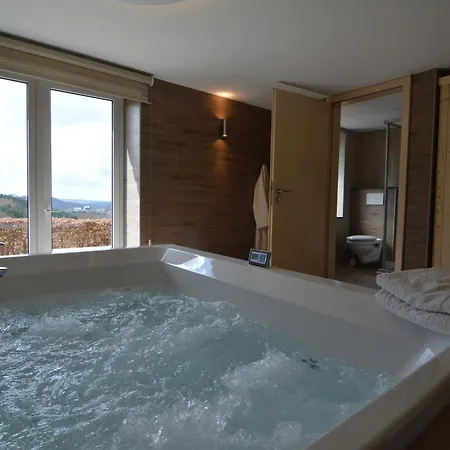 Luxurious Holiday In With Sauna *